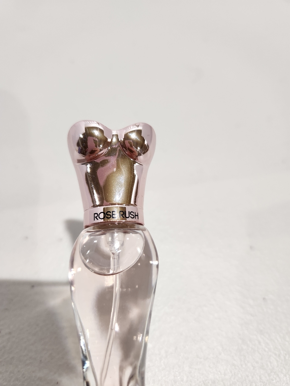 Paris Hilton Rose Rush 0.25 Oz Travel Size - Picture 8 of 9